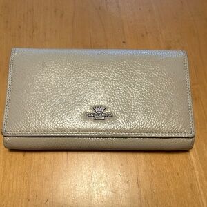 Daniel Amoda wallet. Very good condition.